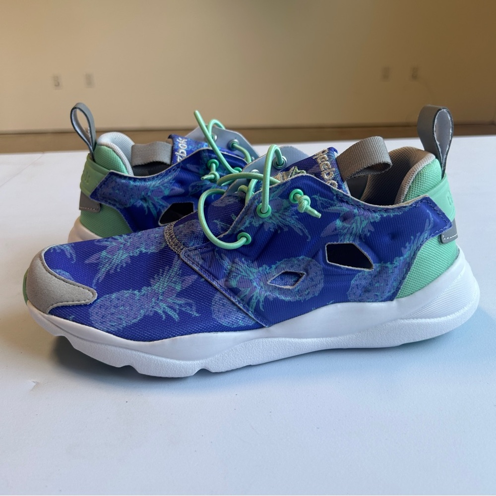 Reebok Tropical Print Running Shoe 🍍